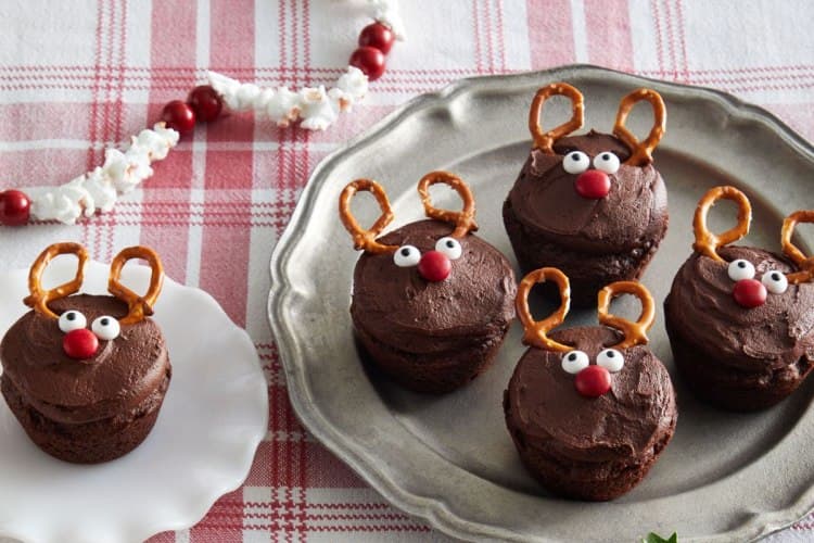 diy christmas deer brownies