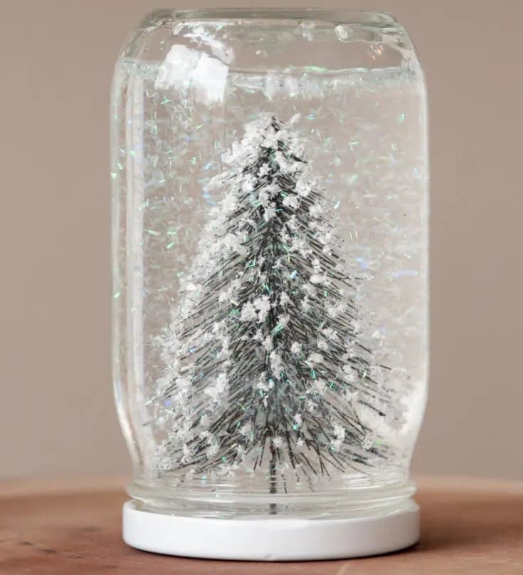 diy christmas snow globe