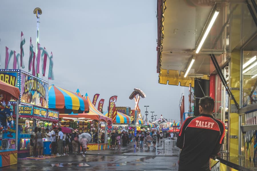 amusement park worker